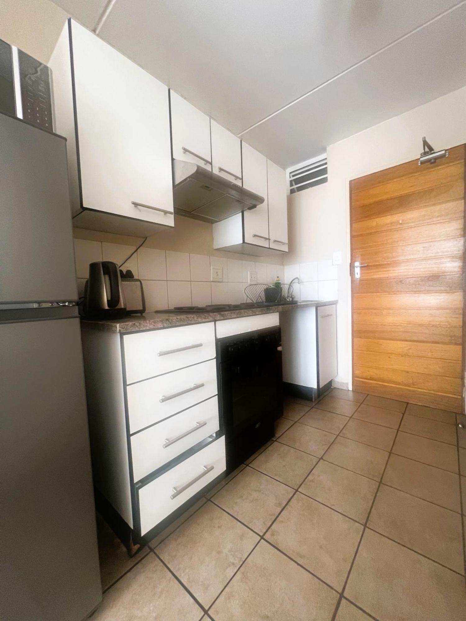 Smart And Cozy Studio With Netflix And Showmax Pretoria-Noord Eksteriør billede