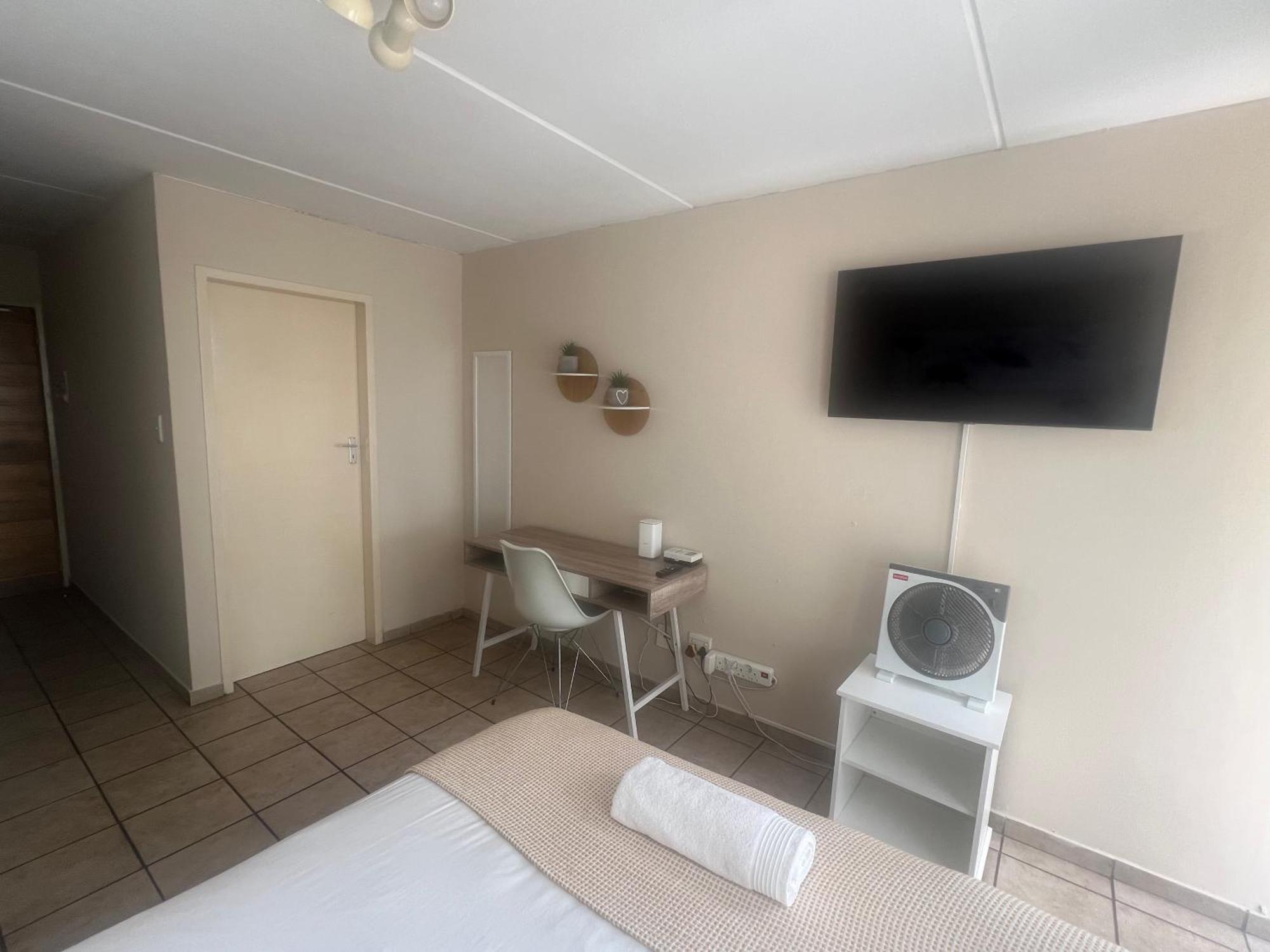 Smart And Cozy Studio With Netflix And Showmax Pretoria-Noord Eksteriør billede
